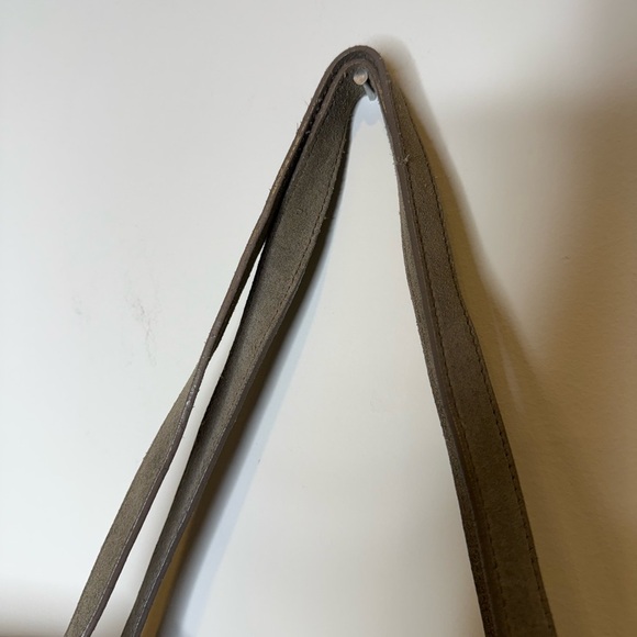 Garnet Hill Suede Leather Gray Tote Bag Purse Slouchy Boho Magnetic Closure - Picture 5 of 11